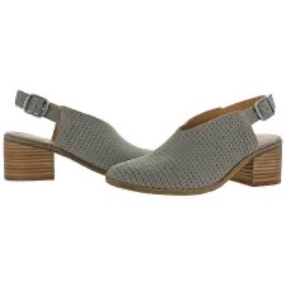 NWOB Lucky Brand Grey Perforated Slingback Stacked Heels - Picture 11 of 11